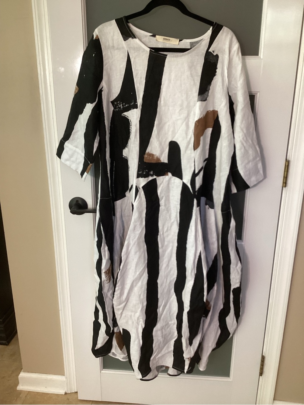 URBAN by Alembika MELBOURNE RELAXED DRESS, ZEBRA - 8-10 (Alembika size 2) linen